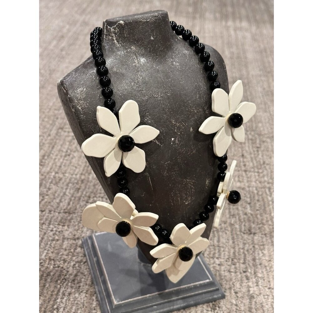 KATE SPADE LOVELY LILLIES STATEMENT BLACK WHITE FLORAL BEAD 21-24" NECKLACE LN - Picture 9 of 10